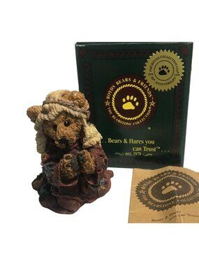 Boyds Bears & Friends Theresa as Mary Nativity Bearstone Resin Christmas